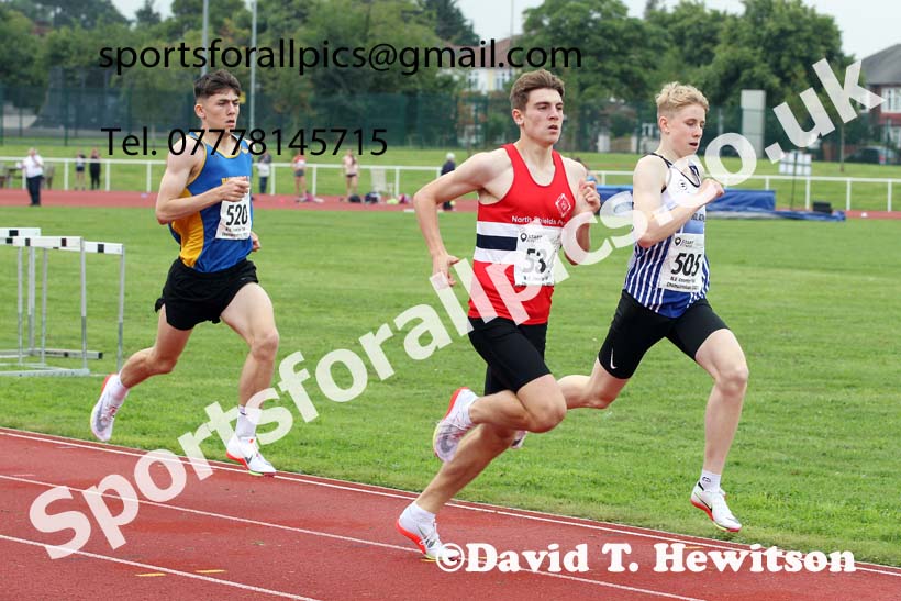 Mens and Boys 800 metres, 2021 North Eastern Track and Field Champs., Middesbrough. Photo: David T. Hewitson/Sports for All Pics